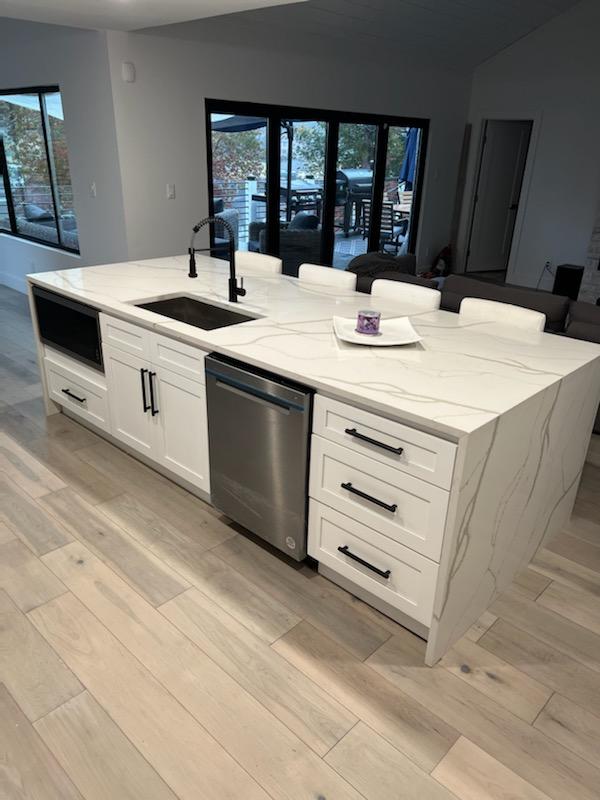 Kitchen Cabinets (RTA)